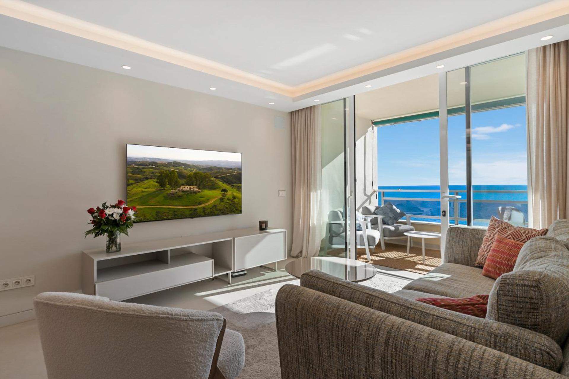 Beach Front Apartment With Pool Marbella Exterior photo